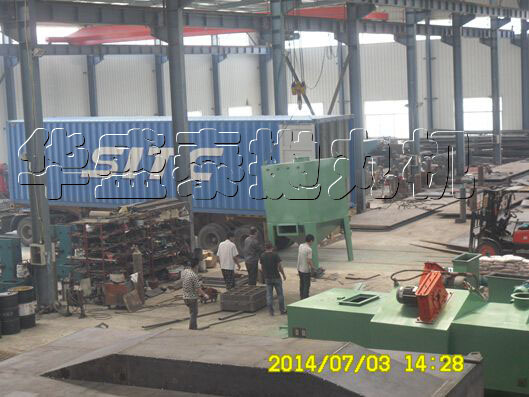 通过式极品美女张开逼让男人操出口发货